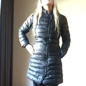 LAUNDRY by Shelli Segal Puffer Jacket Reversible